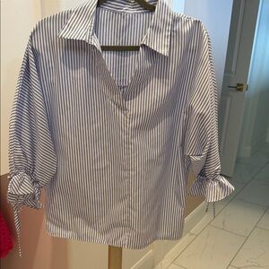 Source Unknown Blue & White Striped Tie-Sleeve Collared Blouse